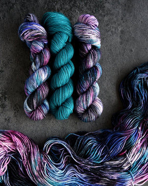 Destination Yarn DK Weight Yarn Shining Sea - DK WEIGHT