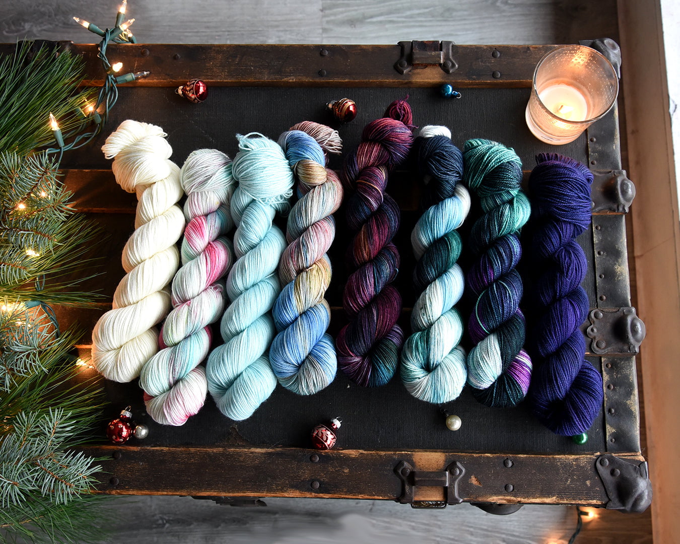 Destination Yarn Mini Skein Set Holiday 2025 - Yuletide Traveler - MINI or HALF SKEIN SET