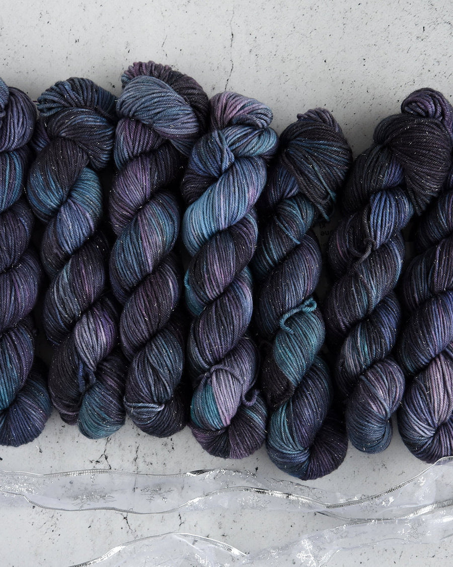 Destination Yarn OOAK 143 - Silver Shiny DK