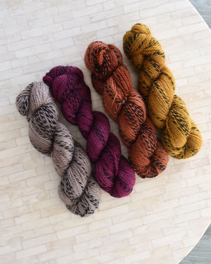 Destination Yarn Worsted Weight Yarn Candlelight - Twist