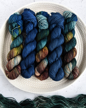 Destination Yarn Yarn Souvenir DK. Yellowstone National Park