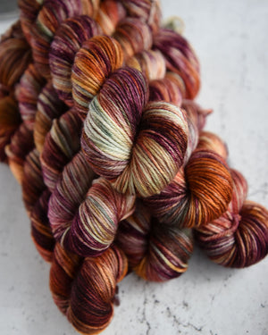 Destination Yarn Yarn Suitcase Vinicunca Rainbow Mountain