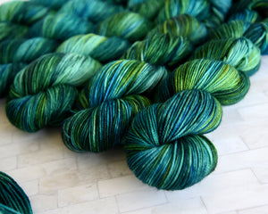 Destination Yarn Yarn Trinket Bankapura Peacock Sanctuary
