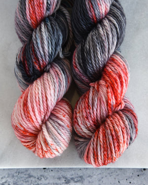 Destination Yarn Bulky Weight Yarn Hawai'i Volcanoes National Park - Wardrobe Trunk