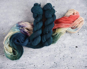 Destination Yarn fingering weight yarn SHORELINE