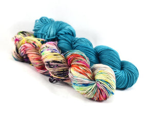 Destination Yarn Knitting Kit Fall Run Cowl - Knitting Kit