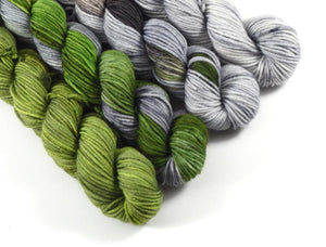 Destination Yarn Mini Skein Set Scotland Collection - MINI SKEIN SET