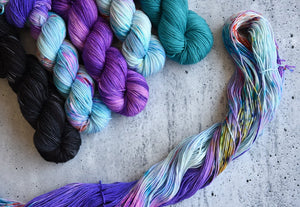 Destination Yarn Sport Weight Shining Sea - Sport Weight