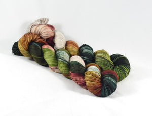 Destination Yarn Worsted Weight Yarn Suitcase (worsted weight) Tuscany - Suitcase